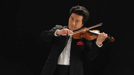 聊聊馬思聰的《思鄉曲》與陳鋼的《梁?！? width=